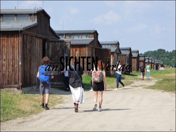 birkenau-auschwitzp1080671.jpg
