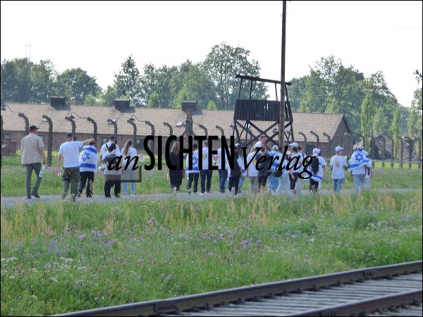 birkenau-auschwitzp1080690.jpg